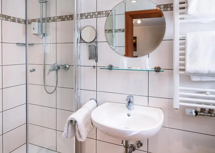 酒店 Bisenius 特拉本特拉巴赫